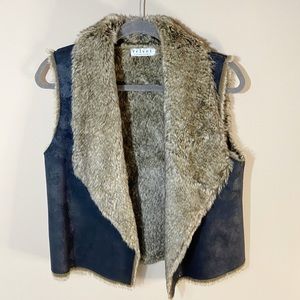 Dark brown Velvet fur vest